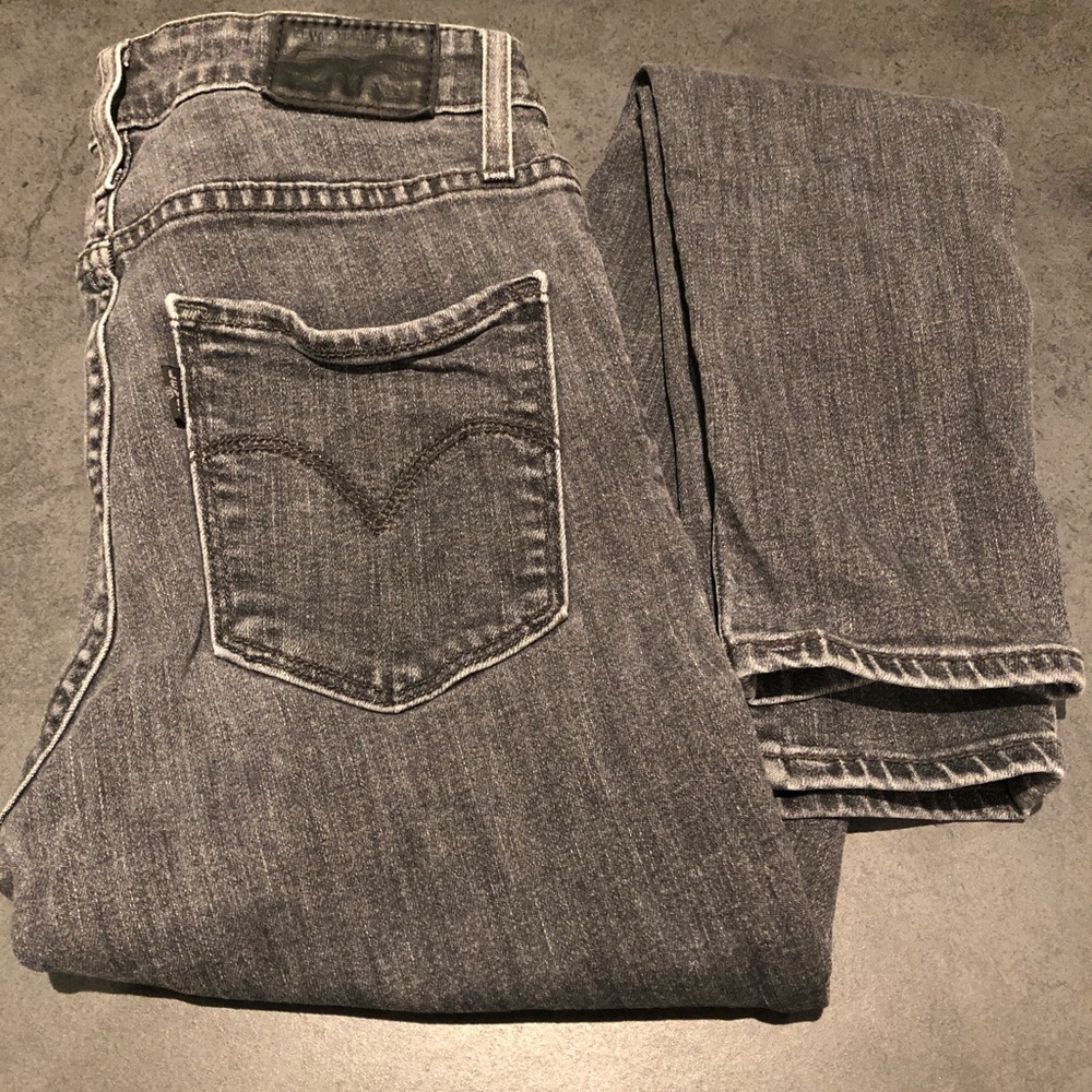 721 Levi’s Jeans!!
